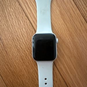 apple watch se